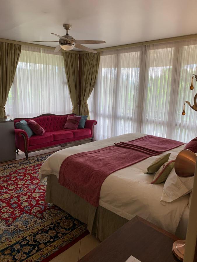 Mountain Rose Guesthouse Louis Trichardt Buitenkant foto
